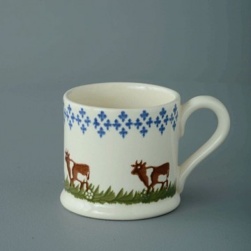 Bcw04612 cow small mug