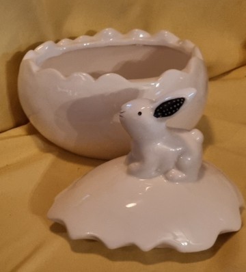 Bdp2236461 eierdoor porselein met haas open