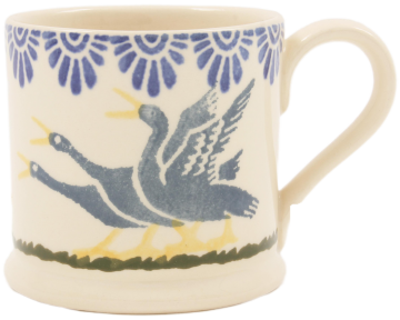 Bge04777 geese large mug
