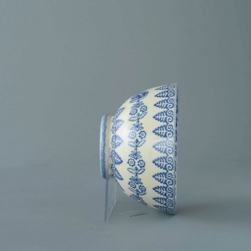 Blb062702 lacey blue soup bowl