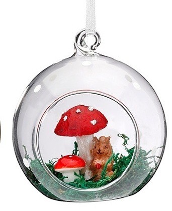 Igb4468122 kerstbal met paddestoel erin